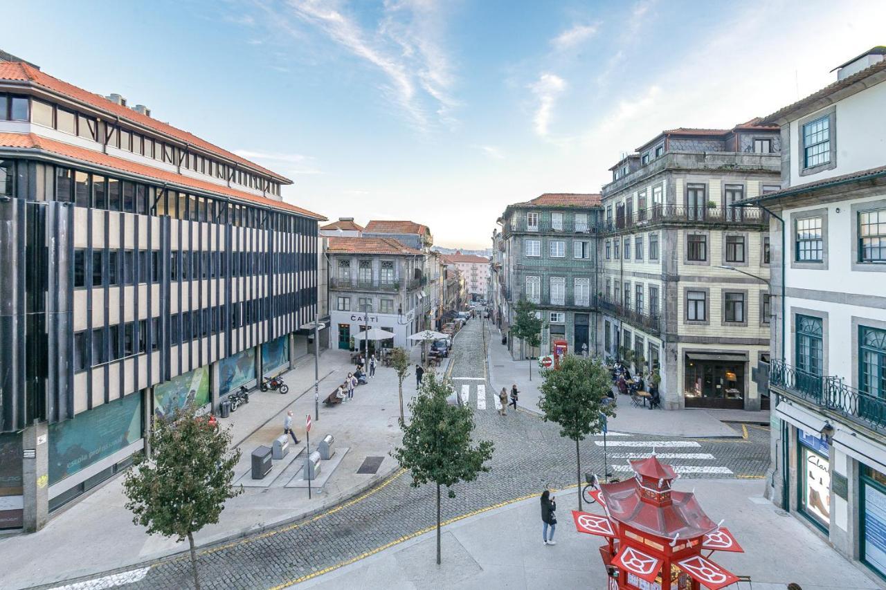 Central Studio W/ Pool, Ac & Patio By Lovelystay Porto Exterior photo
