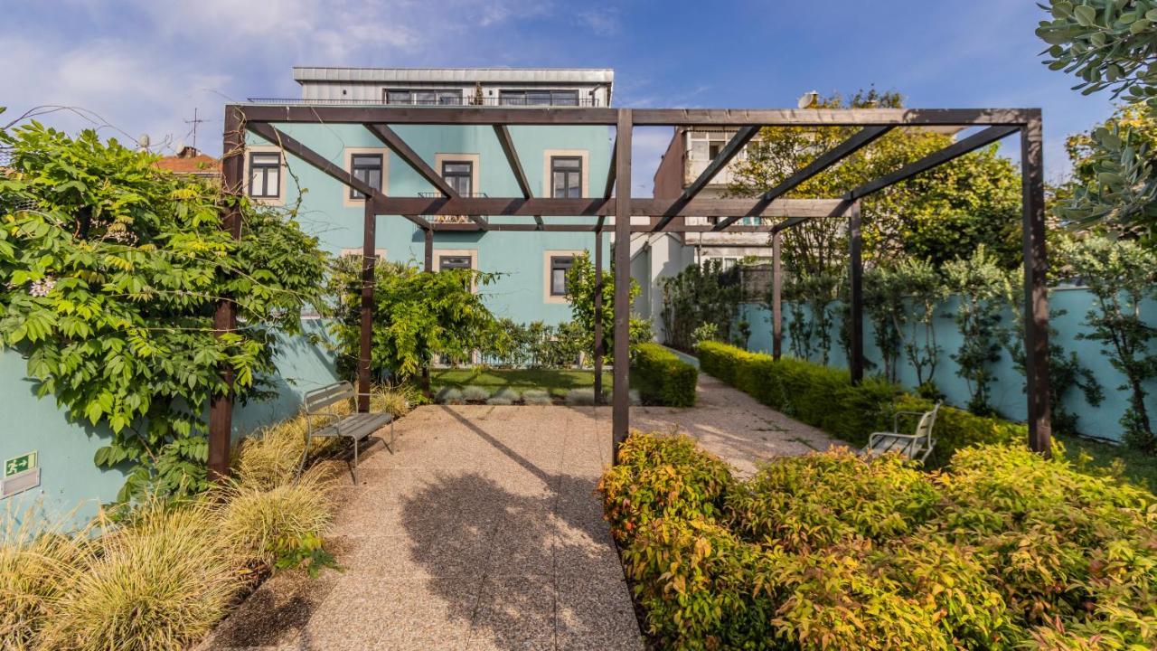 Central Studio W/ Pool, Ac & Patio By Lovelystay Porto Exterior photo